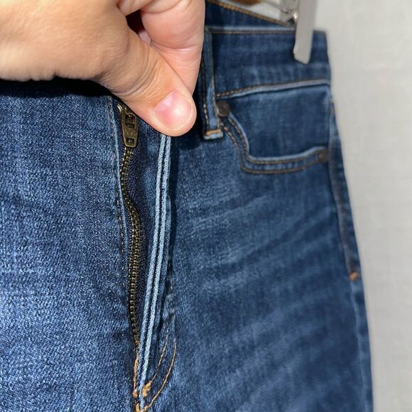 Talbots 6P Blue Flawless Five Pocket Crop Raw Fringe  Hem Denim Jeans - Picture 8 of 14